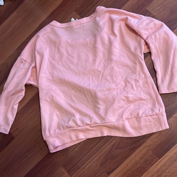 Shirt - Picture 4 of 4